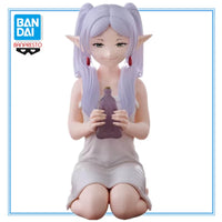Frieren: Beyond Journey’s End BANPRESTO Frieren Relax Time - Kneeling with Potion Bottle