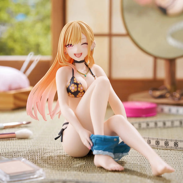 Taito Desktop Cute My Dress-Up Darling – Kitagawa Marin Summer Swimsuit Sitting Ver. Figure