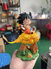 Dragon Ball – Kid Goku Flying Nimbus Ver. Figure