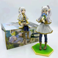 Frieren: Beyond Journey’s End Luminasta Frieren Sitting with Book & Standing with Flowers Figure